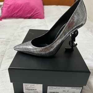 Opyum Ysl heels size 36.5 worn once for 2 hours.